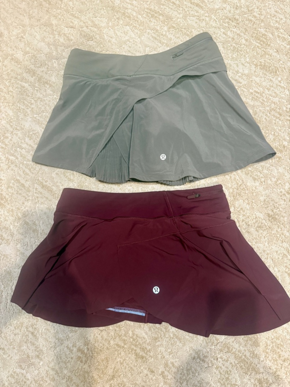 Lululemon 2 skorts in Olive Green & Burgundy SZ 6 perf w/ pocket for phone/keys - Picture 2 of 14